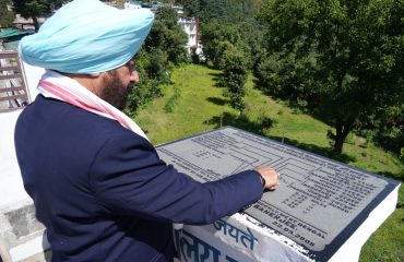 Governor visiting Anashakti Ashram in Bageshwar district.