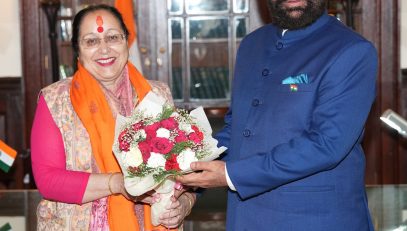 Nainital MLA Mrs. Sarita Arya paying a courtesy visit to the Governor.