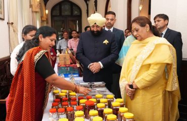 Governor observing the product exhibition organized by women self-help groups at Raj Bhawan Nainital.
