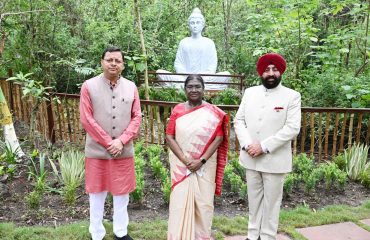 उद्घाटन समारोह के अवसर पर राष्ट्रपति श्रीमती द्रौपदी मुर्मु के साथ राज्यपाल, मुख्यमंत्री।