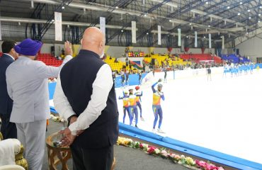 Governor welcoming the players on the occasion of inauguration of Ice Figure Skating National Championship-2025.