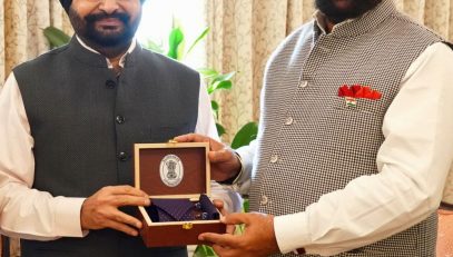 Election Commissioner, Election Commission of India, Dr. S.S. Sandhu paying courtesy call on the Governor.