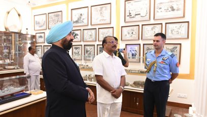 Governor Lt Gen Gurmit Singh (Retd) and Governor of Tripura Shri Indrasen Reddy Nallu visiting the Raj Bhawan Museum at Raj Bhawan Lucknow.