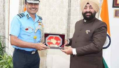 Air Officer Commanding-in-Chief, Central Air Command, Air Marshal Balakrishnan Manikantan paying a courtesy call on Governor.
