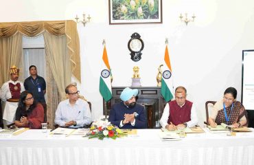 ⁠Governor participating in the Memorandum of Understanding (MOA) program between Doon University and National Research Development Corporation (NRDC) at Raj Bhawan.