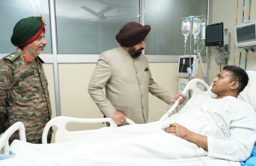 The Governor visited the Military Hospital, Dehradun.