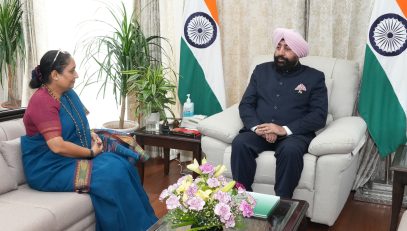 Assembly Speaker Mrs. Ritu Khanduri Bhushan paying a courtesy call on the Governor.