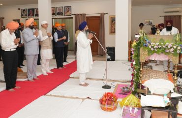 तीन दिवसीय अखण्ड पाठ के समापन