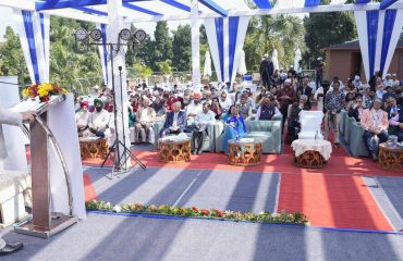 The Governor addressing the programme the of the 'Valley of Words'