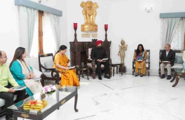 Governor releasing the book “Mountains of Labour, Currents of Change – Women's Livelihood and Economic Transitions in the Himalayan Region and Uttarakhand” at Raj Bhawan.