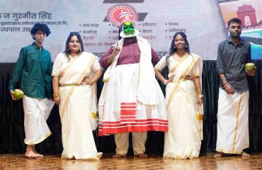 Artists present captivating performances of various cultural programmes on the Foundation Day programme of various states and union territories at Raj Bhawan.