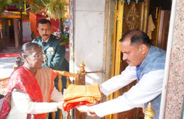 During her visit to Nainital, the Hon’ble President of India, Smt. Droupadi Murmu, offered prayers at the sacred Shaktipeeth Shri Maa Naina Devi Templ
