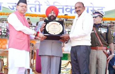 रजत जयंती समारोह में रैतिक परेड