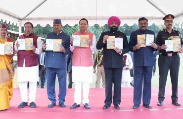 Governor and Chief Minister releasing books of the State Information Commission at the function.