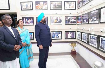 The Governor visiting the college campus on the occasion of the 