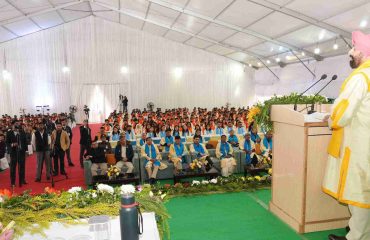 The Governor addressing the gathering at the 9th Convocation Ceremony of DIT University, Dehradun.