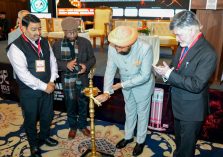 02 The Governor inaugurating the 