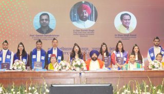 The Governor with the students.