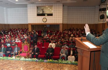 The Governor addressing the 