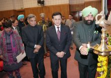 The Governor inaugurating the 