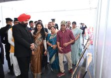 The Governor visiting the exhibition set up at 'The Tehri Lake Festival' in Tehri Garhwal.