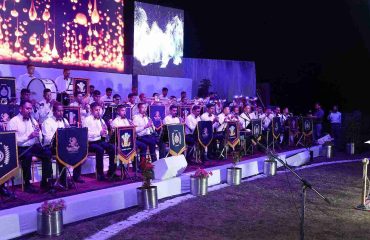 Military band artists performing their melodious tunes at the “Gunj of Himalayas” Military Band Symphony organized by Uttarakhand Sub Area at Garhi Cantt.