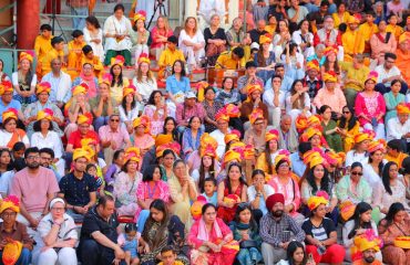 Devotees present on the occasion of the International Yoga Festival-2026 held at Parmarth Niketan, Rishikesh.