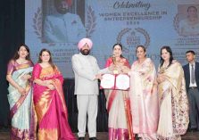 “Women Entrepreneurs: Rising Stars” Award Ceremony organised by the Confederation of Women Entrepreneurs of India at Lok Bhavan