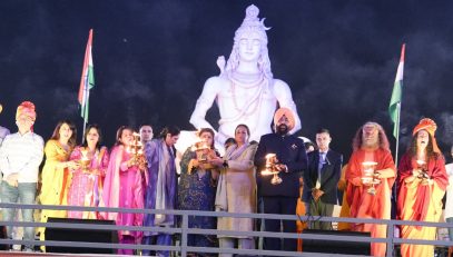 The Governor performing the Ganga Aarti on the sacred banks of the River Ganga on the occasion of the International Yoga Festival-2026 held at Parmarth Niketan, Rishikesh.
