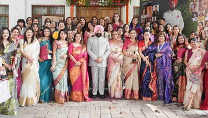 Governor and First Lady Smt. Gurmeet Kaur with women entrepreneurs who have made outstanding contributions in various fields, on the occasion of the "Women Entrepreneurs: Rising Stars" felicitation ceremony.