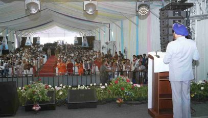 The Governor addressing the closing ceremony of the International Yoga Festival-2026, held in Rishikesh.