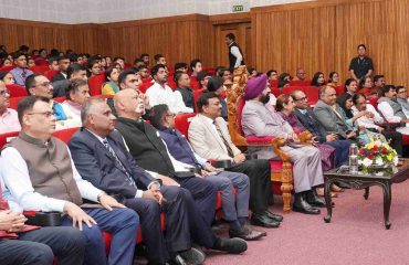 The Governor participating in the program.