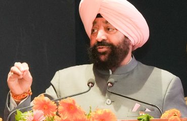 ‘‘100 दिन सघन टीबी उन्मूलन’’ अभियान कार्यक्रम को संबोधित करते हुए राज्यपाल।