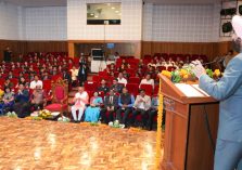 ‘‘100 दिन सघन टीबी उन्मूलन’’ अभियान कार्यक्रम को संबोधित करते हुए राज्यपाल।