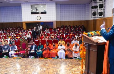 The Governor addressing the launch ceremony of ‘Pragyanam’