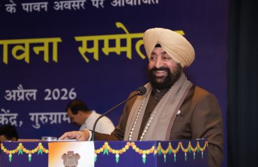 नई दिल्ली में अहिंसा विश्व भारती द्वारा जैन आचार्य श्री लोकेश मुनि जी के जन्मोत्सव पर आयोजित “विश्व शांति सद्भावना सम्मेलन” को संबोधित करते हुए राज्यपाल।