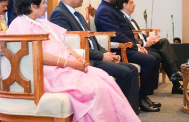 शिक्षा विभाग एवं संपर्क फाउंडेशन के तत्वावधान में आयोजित “शिक्षा पर एआई के प्रभाव” संवाद कार्यक्रम के अवसर पर राज्यपाल।