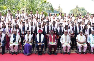 अखिल भारतीय आयुर्विज्ञान संस्थान (एम्स) ऋषिकेश के छठे दीक्षांत समारोह