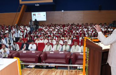 The Governor addressing the 9th Convocation Ceremony of Veer Madho Singh Bhandari Uttarakhand Technical University.