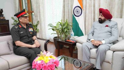 Newly appointed GOC, 14 Division, Major General Amresh Gunjan paying a courtesy call on Governor Lt. Gen. (Retd.) Gurmit Singh.