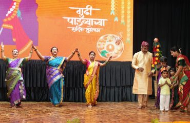 Artists giving captivating cultural performances on the occasion of Gujarat and Maharashtra State Foundation Day organized at Lok Bhavan.