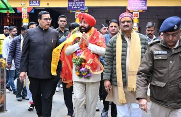राज्यपाल ने किए बदरीनाथ धाम के दर्शन, देश और प्रदेश की समृद्धि के लिए कामना की