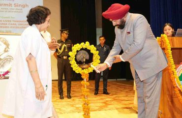 The Governor inaugurating the program titled 
