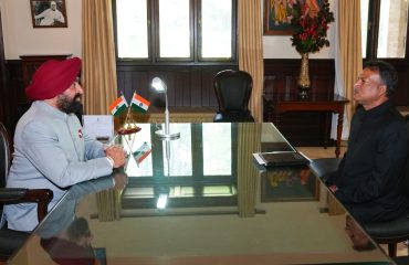 Chief Development Officer of Nainital, paying a courtesy call on the Governor.