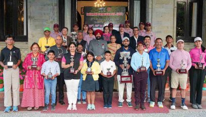The Governor with the winners of the three-day "Governor's Cup Golf Tournament 2026," organized by the Lok Bhavan Golf Club, Nainital.