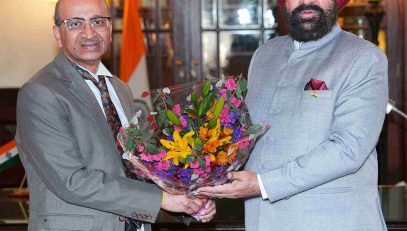 Justice Shri Manoj Kumar Gupta, Chief Justice of the Uttarakhand High Court, paying a courtesy call on the Governor.