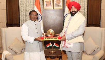 Governor pays a courtesy call on the Governor of Assam, Shri Lakshman Prasad Acharya, at Lok Bhavan, Guwahati.