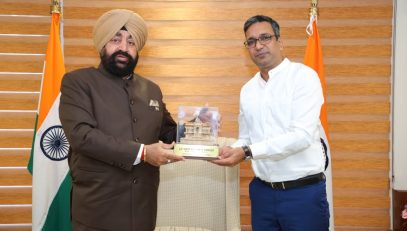 Mr. Sanjeev Kumar, Managing Director of GNA Energy, meeting the Governor at Uttarakhand Niwas, New Delhi.