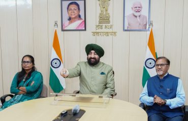 The Governor virtually inaugurating the newly constructed ‘CDS General Bipin Rawat Pharmacy Academic Block
