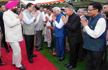 On the occasion, the Governor and the Chief Minister released the half-yearly magazine of Lok Bhavan Uttarakhand,